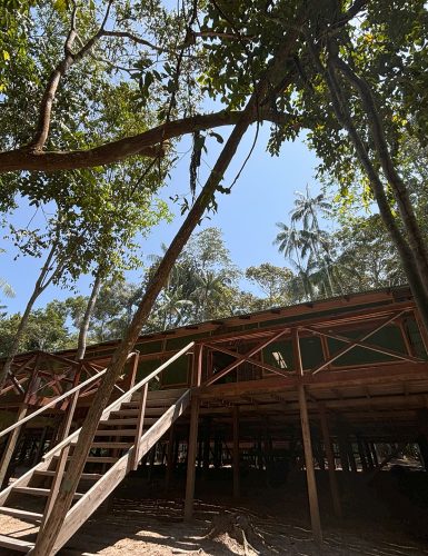 amazon-camp-lodge-o-lodge-slider-1-1