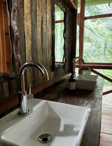 amazon-camp-lodge-o-lodge-slider-2-4